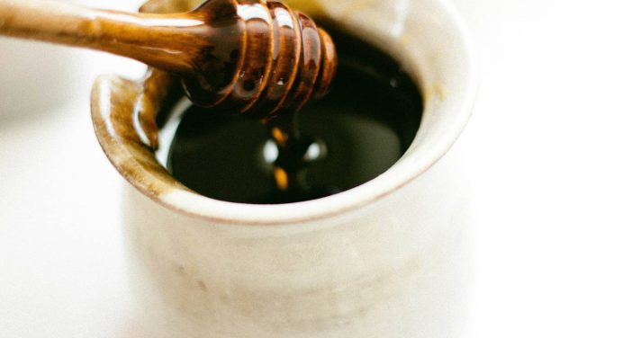 Devine toxică mierea încălzită?